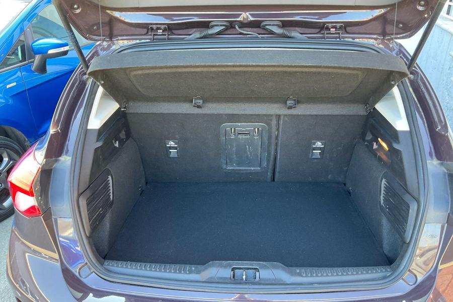 Ford Focus Photo autoimg-ac846f1aa40065b21610f19c08962cecd0392562.jpg