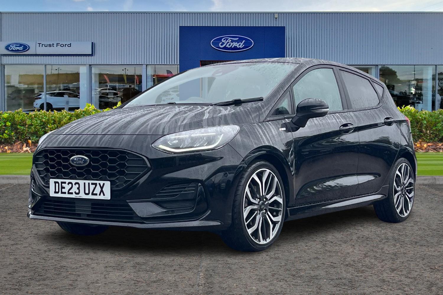 Ford FIESTA Photo 4