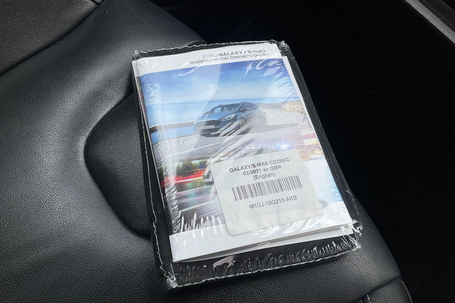 Ford S-MAX Photo 21
