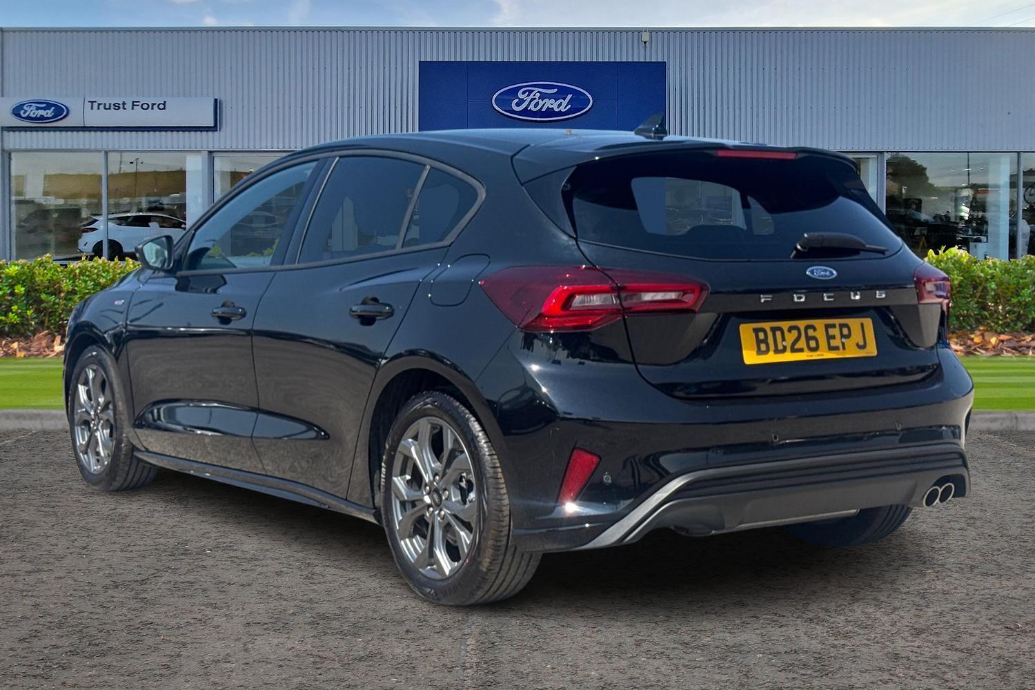 Ford FOCUS Photo 1