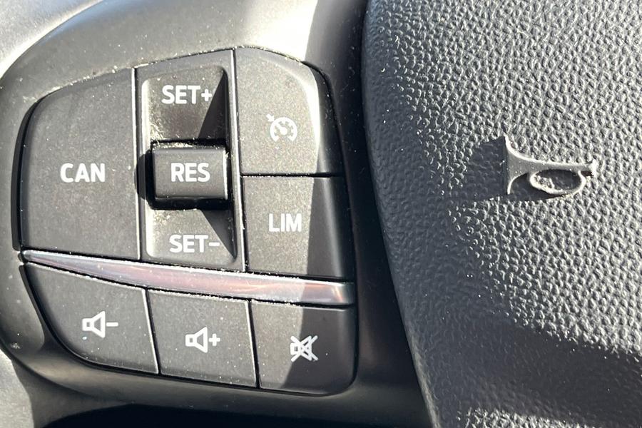 Ford FIESTA VIGNALE Photo autoimg-ac8b064ab6880ad385dd7c30d6db4110c93cd731.jpg
