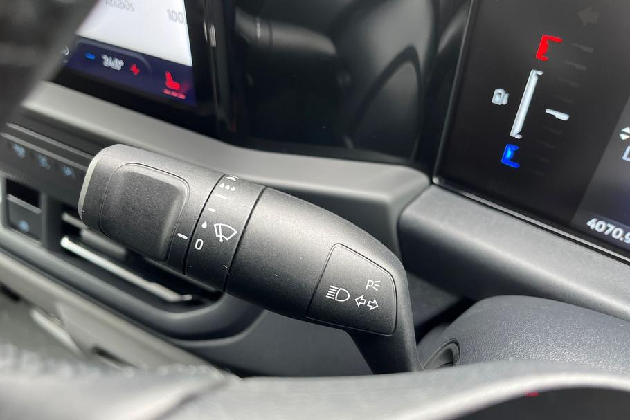 Used FORD E-TRANSIT CUSTOM WR75NCC 31