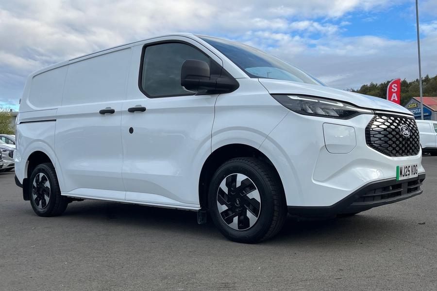 Ford TRANSIT E-CUSTOM Photo autoimg-ac903d28380df02d1d1d58aff9e1eeab63b08f10.jpg
