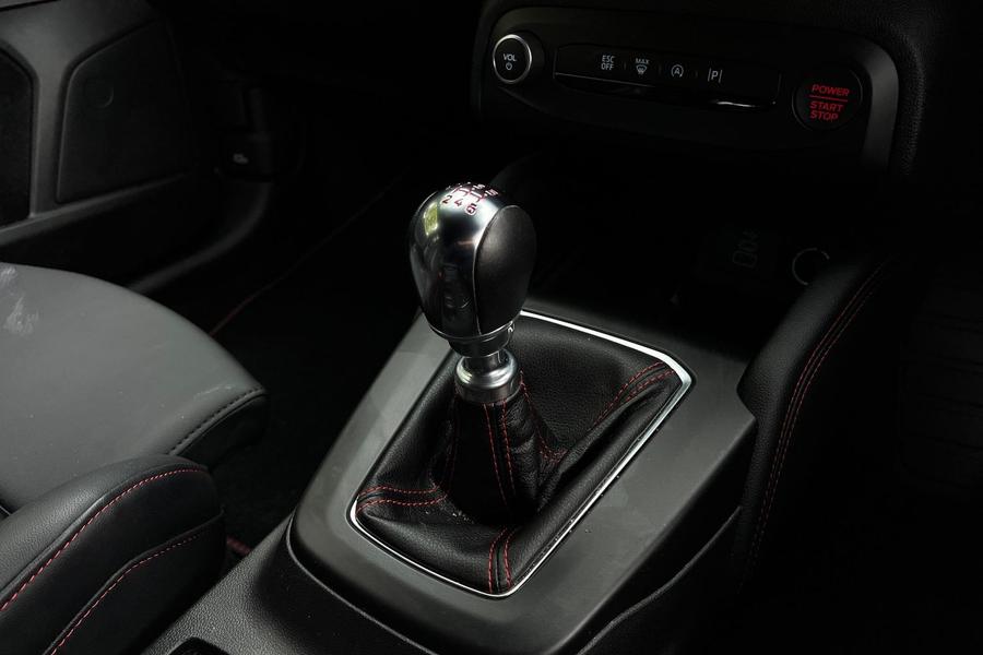 Ford Focus Photo autoimg-ac928321b1c0ff64026d532aa2a78e1e6d76be52.jpg