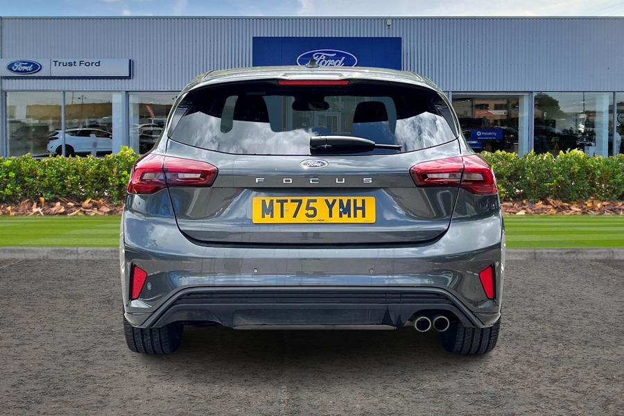 Ford Focus Photo autoimg-ac9571925e93d52f4a9af8a940abaf567602a3f0.jpg