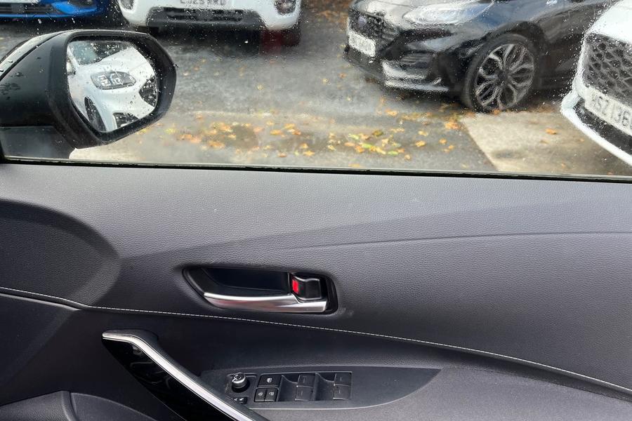 Toyota COROLLA Photo autoimg-ac9696e10a33a3790fdd17651e9dc828c39dc32a.jpg