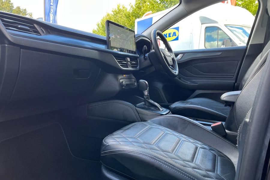 Ford FOCUS Photo autoimg-aca232b760c745db58ab91472b0a57299c945ee2.jpg