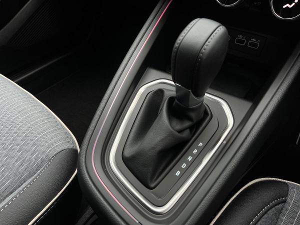 Renault Clio Photo autoimg-aca79401a167629d25f45d51fbd44553c8727b7e.jpg