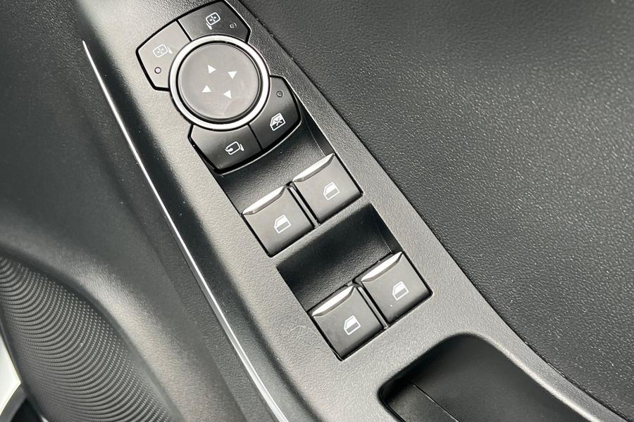 Ford PUMA Photo autoimg-aca809d6708afc382619d928230d71ea0b676dff.jpg