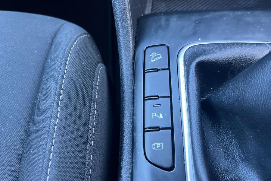 Kia SPORTAGE Photo autoimg-acac600fd8d9ce14e0825204ab3f569cbd2a3f95.jpg