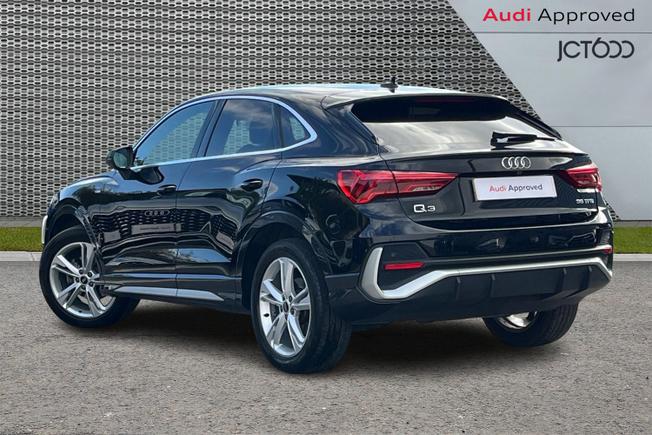 AUDI Q3 Photo 3