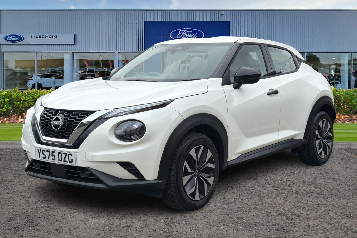 Nissan JUKE Photo 4