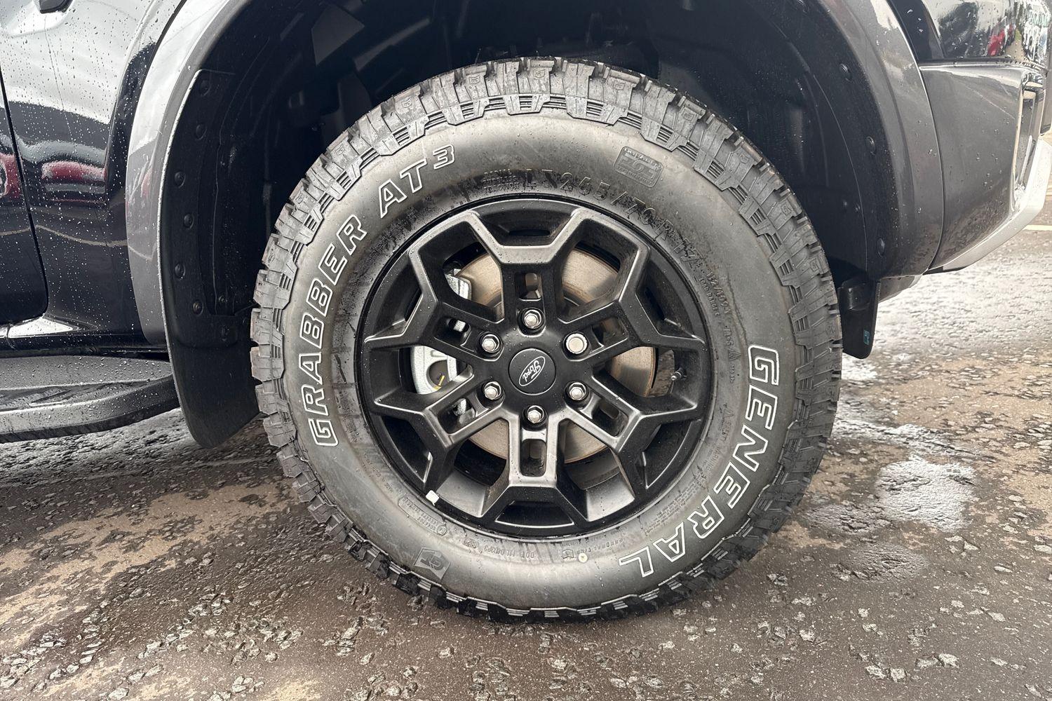 Ford RANGER Photo 17