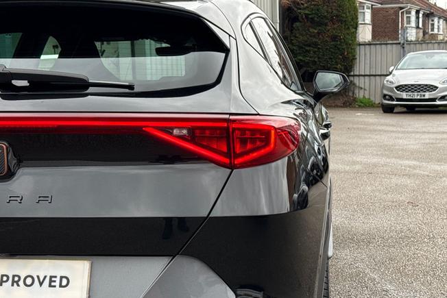 CUPRA FORMENTOR Photo 18