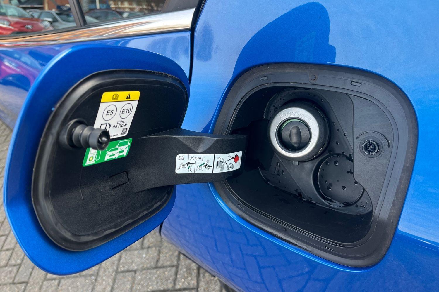 Ford Focus Photo 32