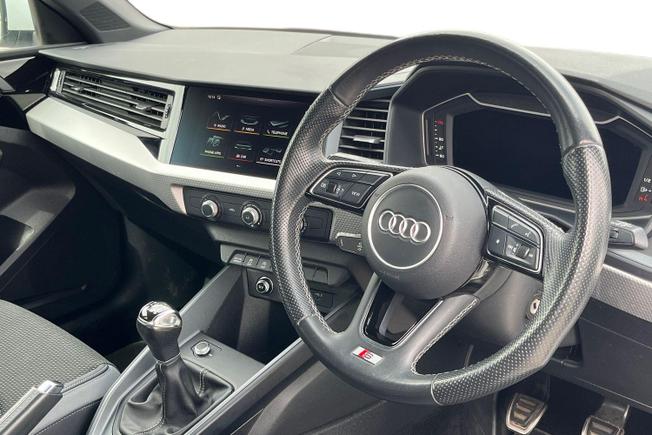 Audi A1 Photo 6
