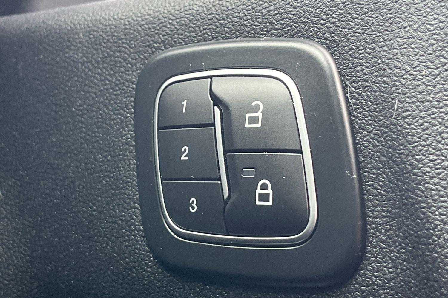Ford Kuga Photo 37
