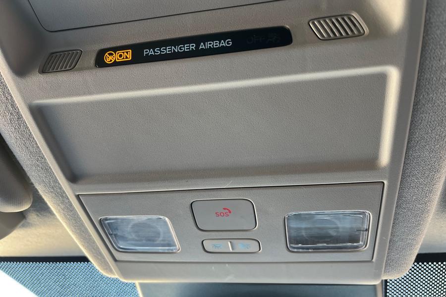 Ford TRANSIT CUSTOM Photo autoimg-acbbe88c126279b8c39251231188f7c6c38255b3.jpg