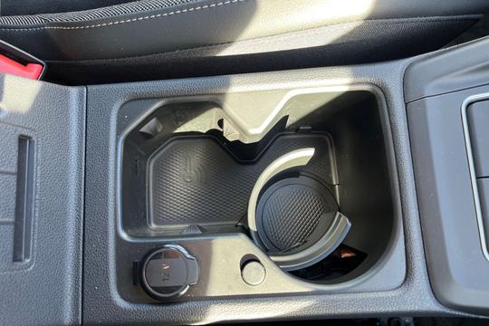 Volkswagen Golf Photo autoimg-acbbfee69f2c54f5a8d00a0c06cedcb2c66517d7.jpg