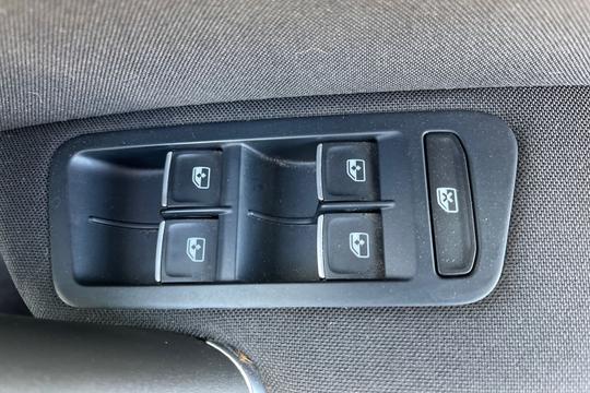 Volkswagen Golf MK7.5 Photo autoimg-acc3d570d688d8ae48d80e716284089ca78b8ba4.jpg