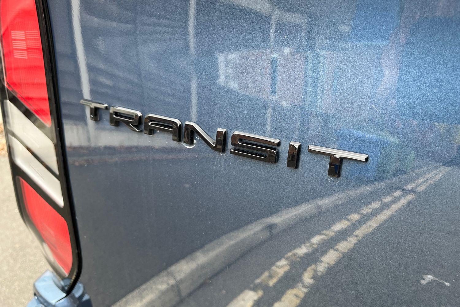 Ford TRANSIT CUSTOM Photo 19