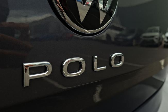 VOLKSWAGEN Polo Photo 22