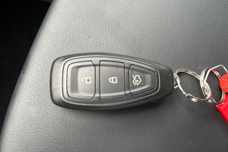 Ford PUMA Photo autoimg-acca1a0a3e82fb8392883eb8928507ef7fc485bc.jpg
