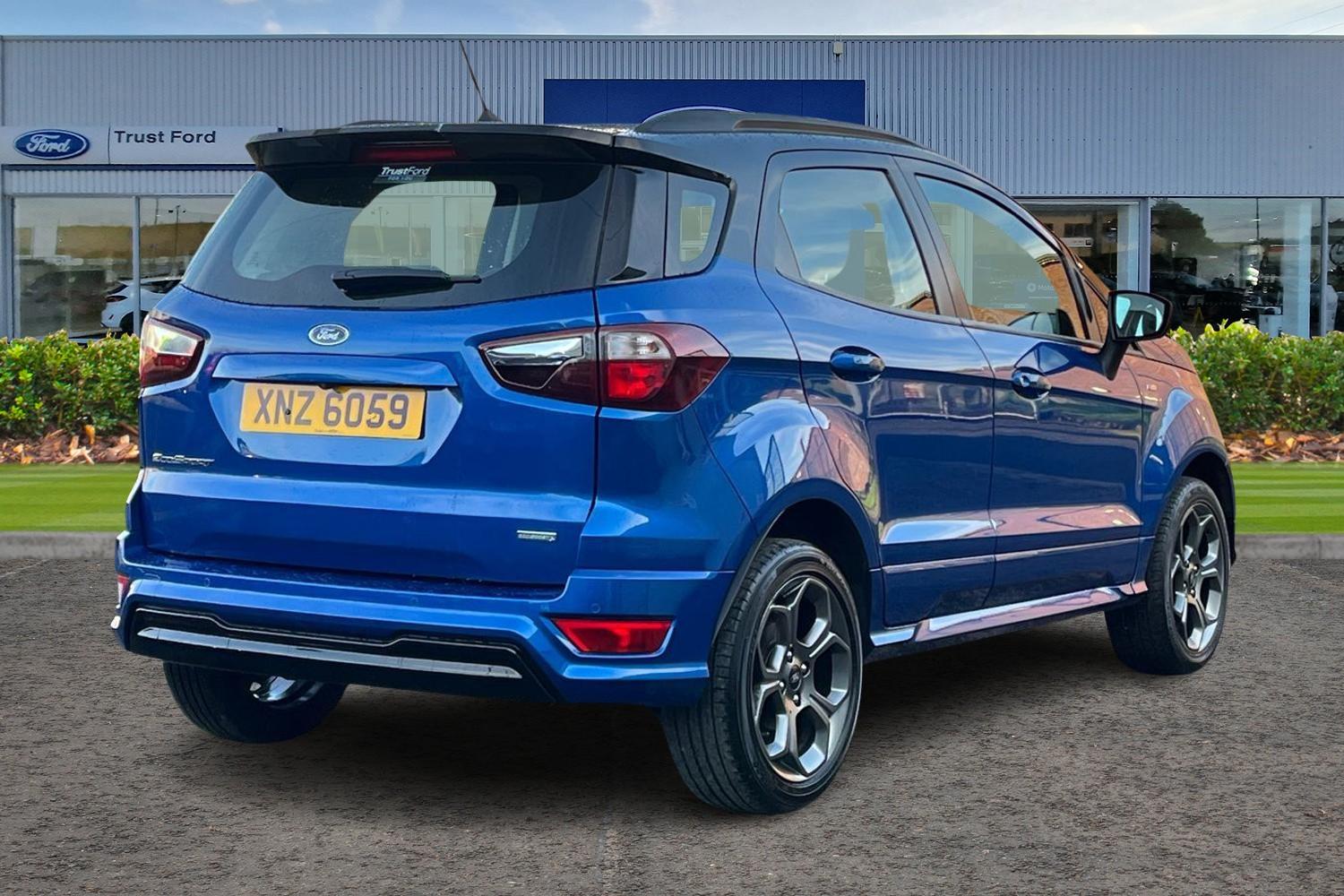 Ford ECOSPORT Photo 3