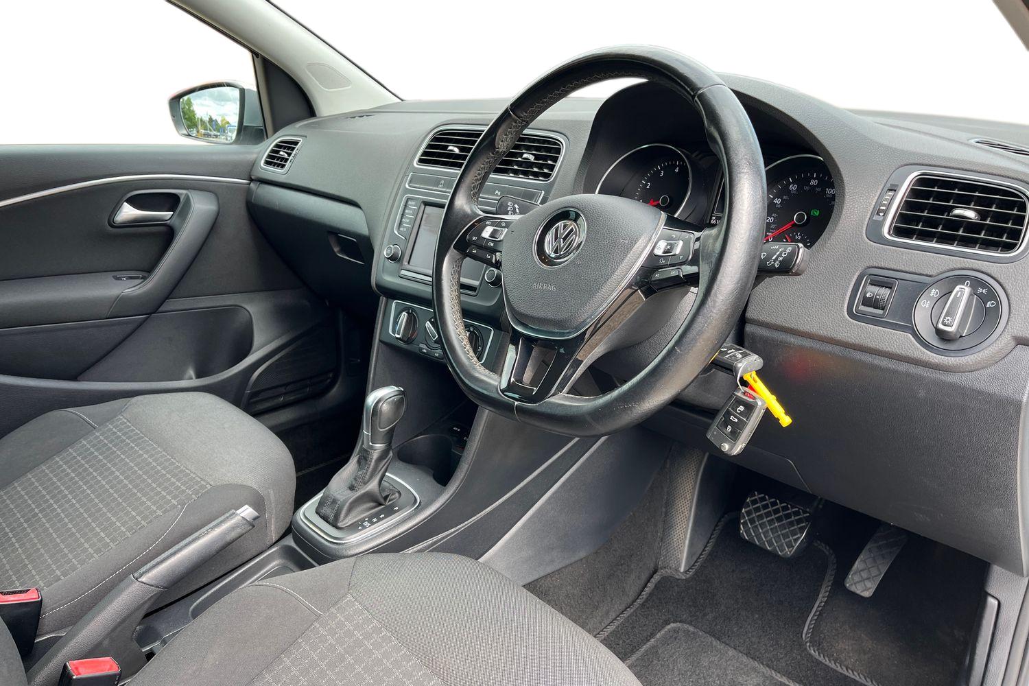 Volkswagen Polo Photo 8