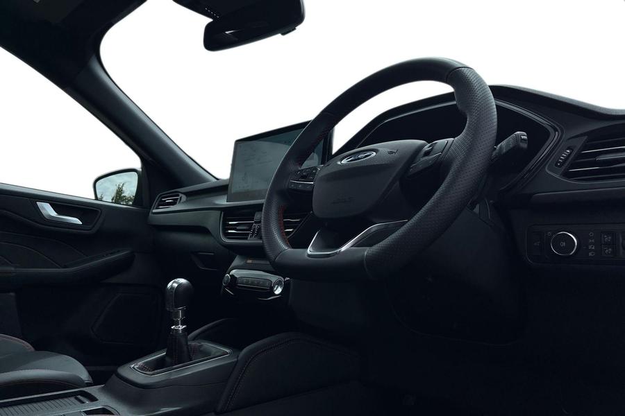 Ford Kuga Photo autoimg-acd1d3324b3376075950f4ed459da05c455265cd.jpg