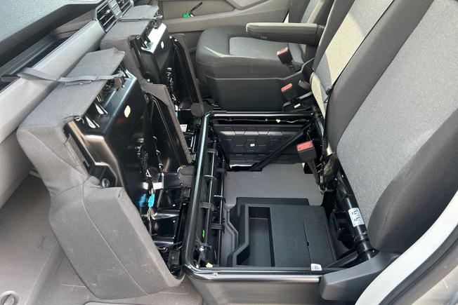 Volkswagen Crafter Photo 35