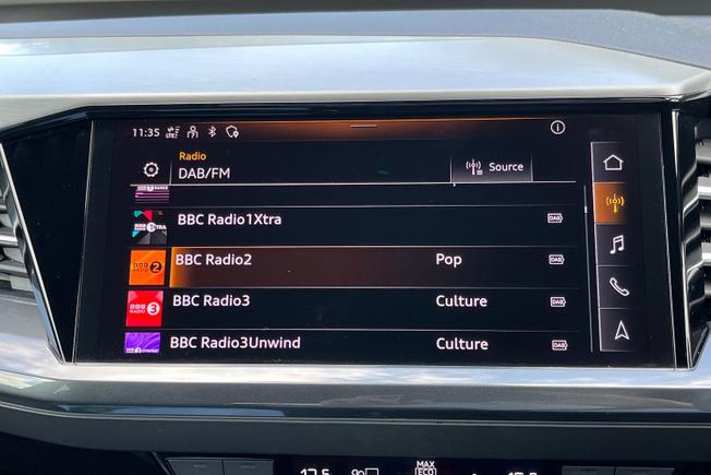 Audi Q4 E-Tron Photo 13