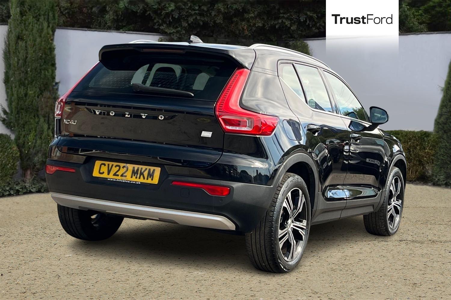 Volvo XC40 Photo 3