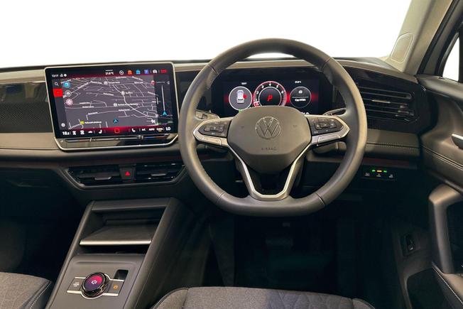 VOLKSWAGEN Tiguan Photo 11