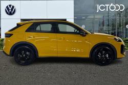 VOLKSWAGEN T-Roc Photo 4