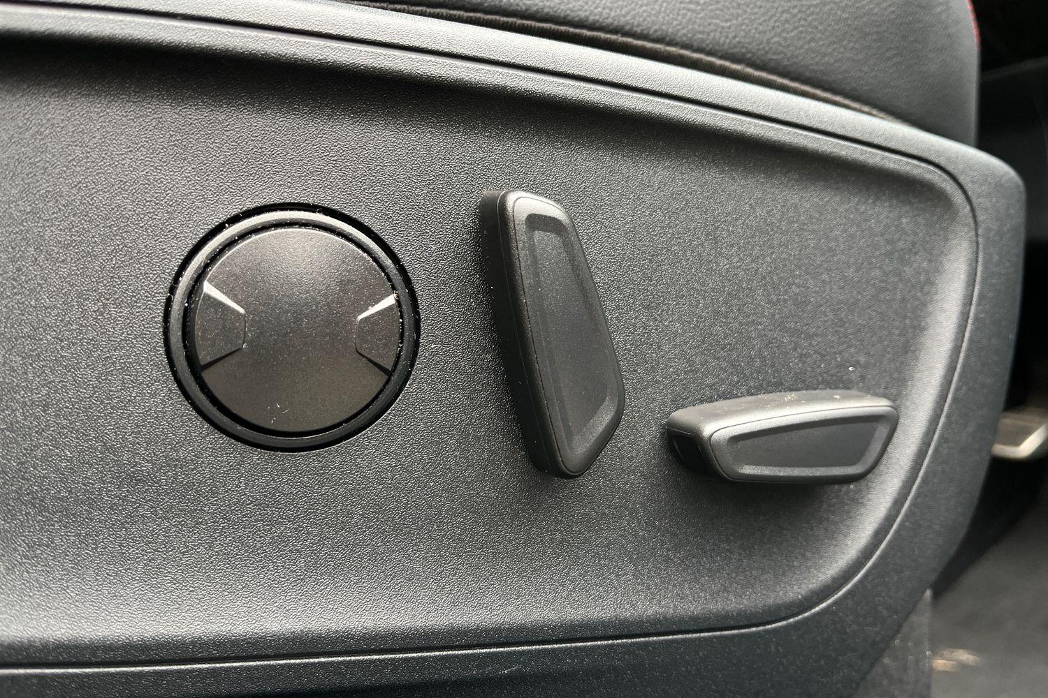 Ford Kuga Photo 38
