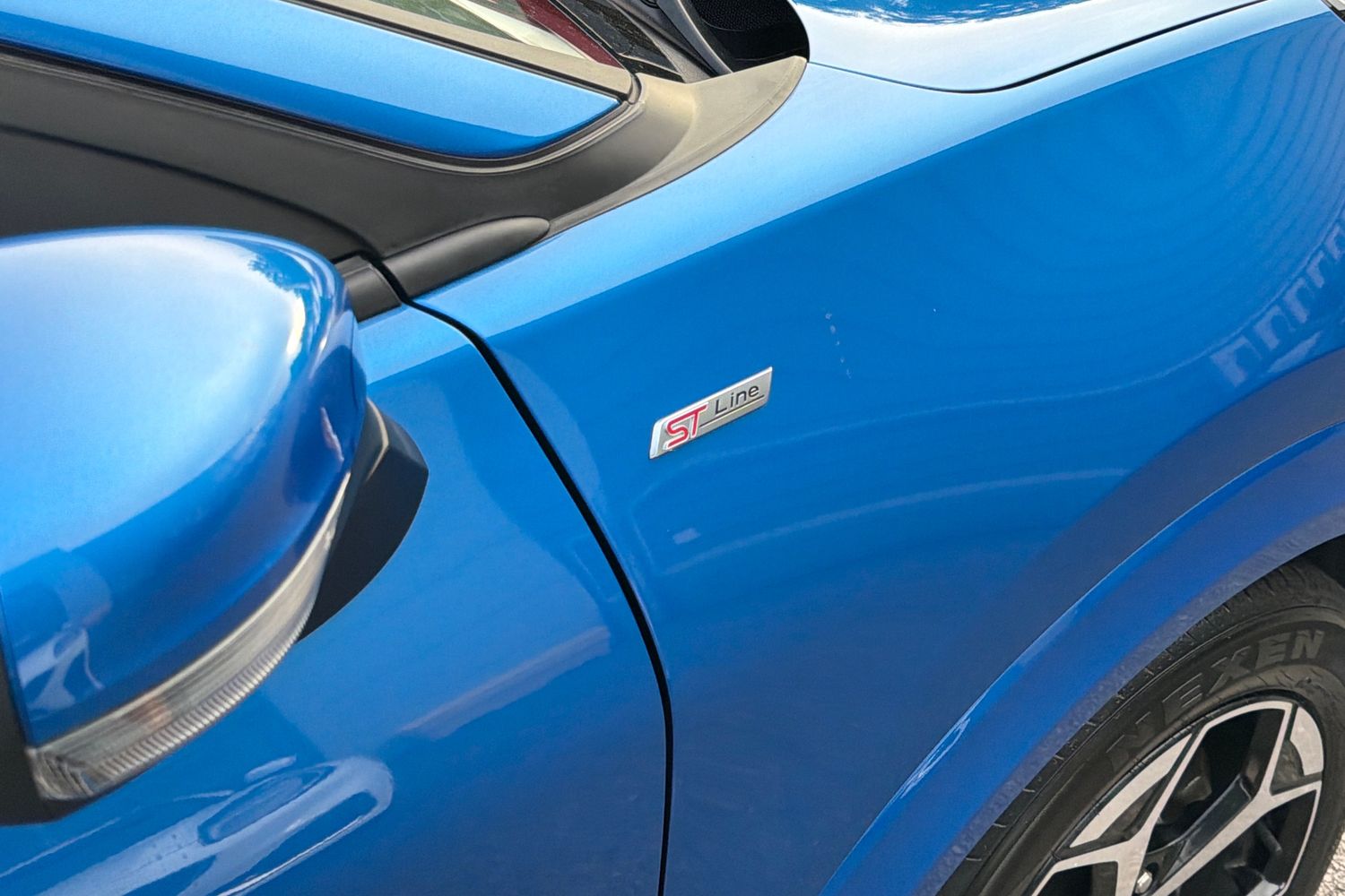 Ford PUMA Photo 33