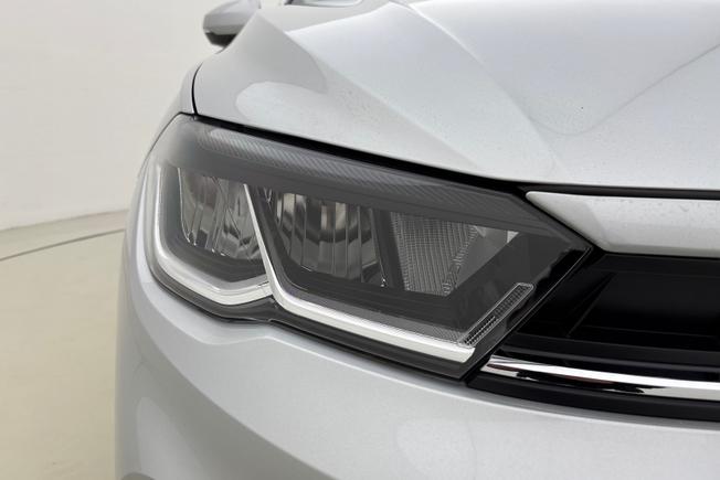 VOLKSWAGEN Polo Photo 19