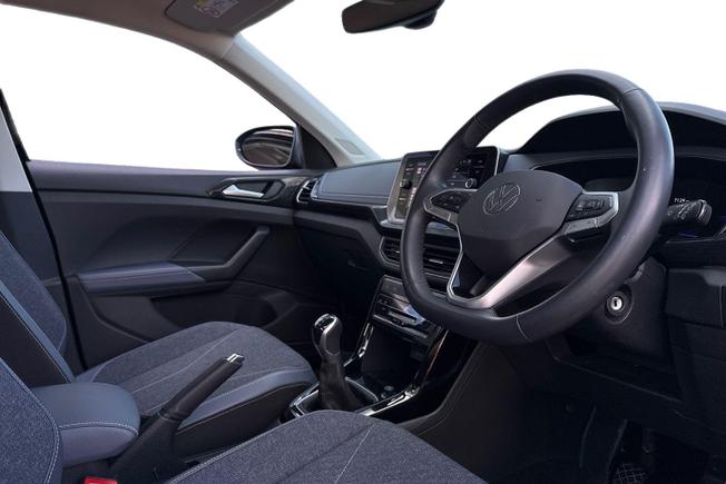 VOLKSWAGEN T-Cross Photo 6