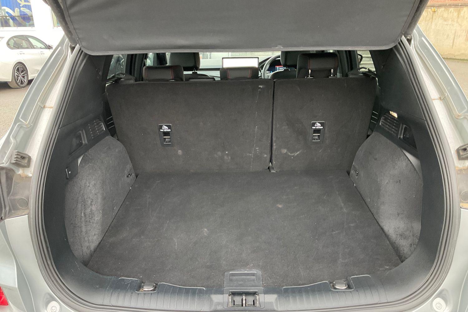 Ford KUGA Photo 20