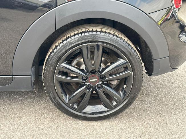 MINI Hatch Photo 23