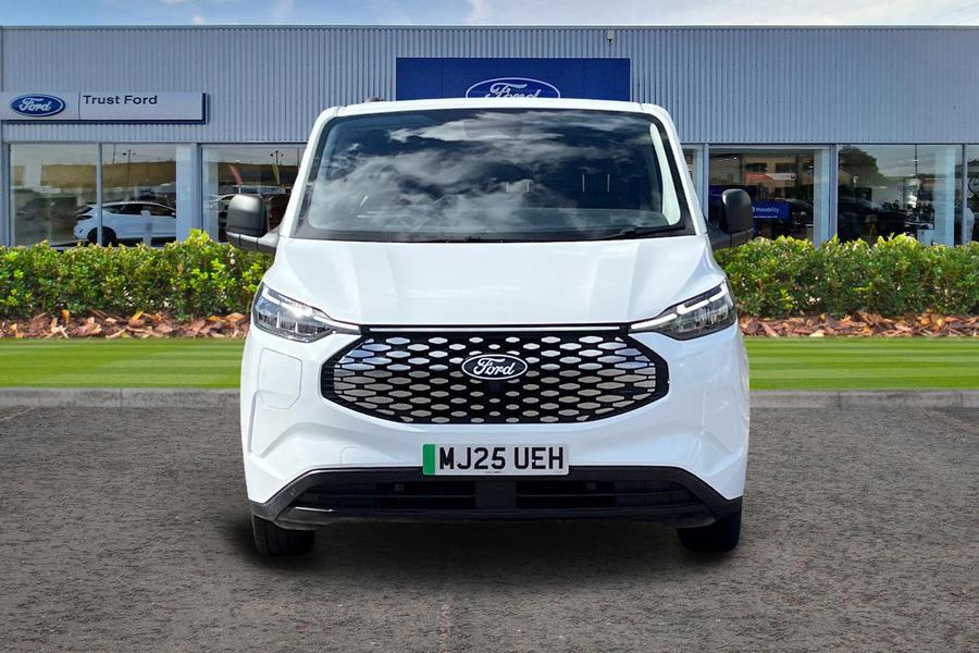 Ford E-TRANSIT CUSTOM Photo autoimg-aced86a58ce11199808ce8df4c9f3e8fa2807166.jpg