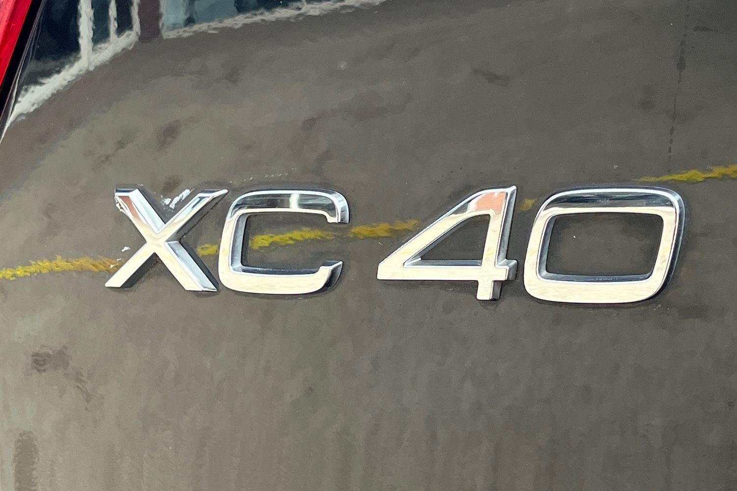 Volvo XC40 Photo 38