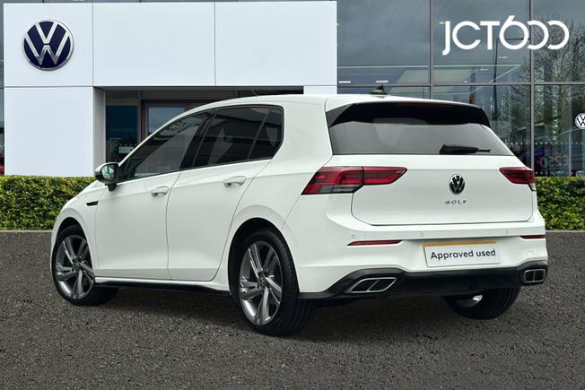 VOLKSWAGEN Golf Photo 3