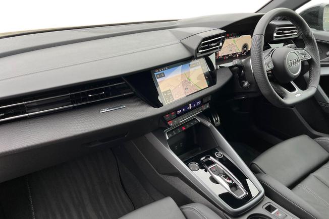 Audi A3 Photo 2
