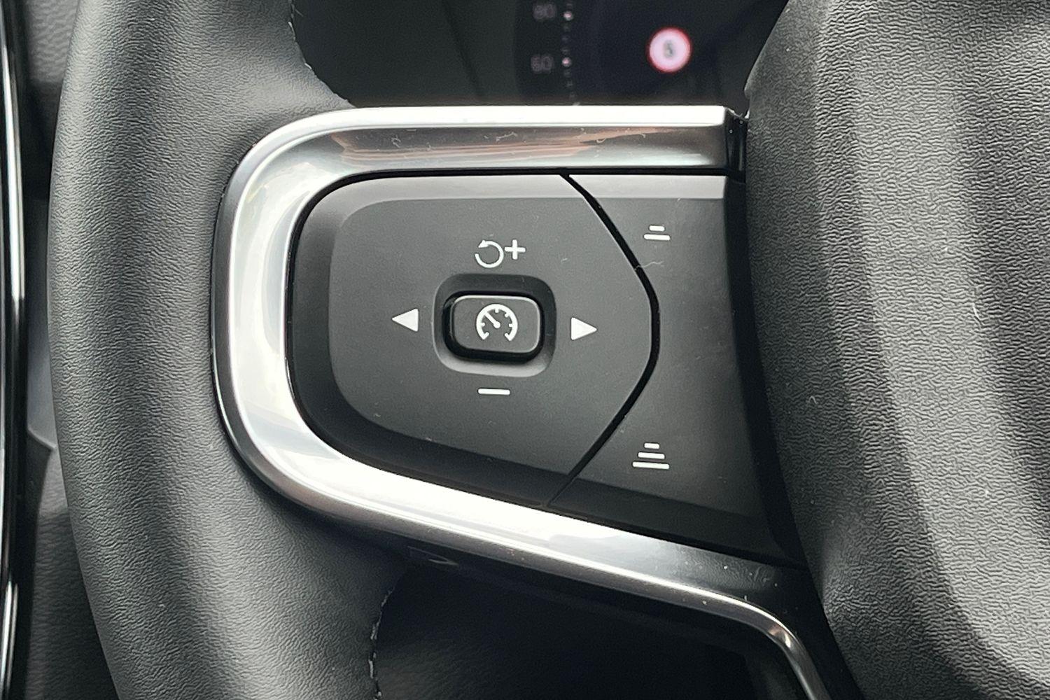 Volvo XC40 Photo 27