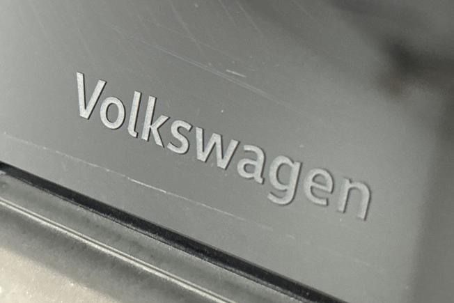 VOLKSWAGEN Tiguan Photo 31