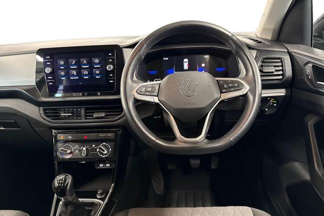 VOLKSWAGEN T-CROSS Photo 11