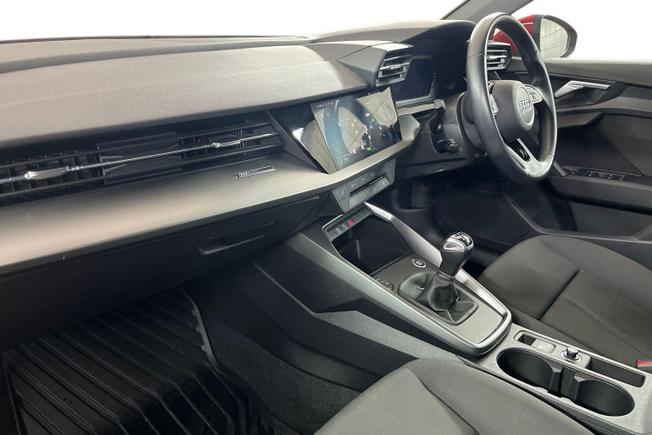AUDI A3 Photo 2