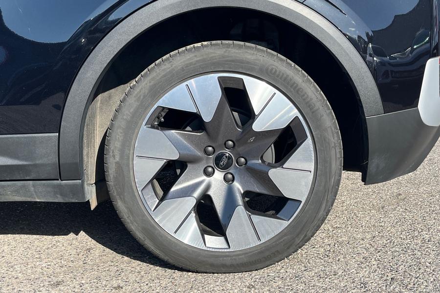 Ford Explorer Photo autoimg-ad0154fe90197f25f66b451e8ba0f52517363239.jpg
